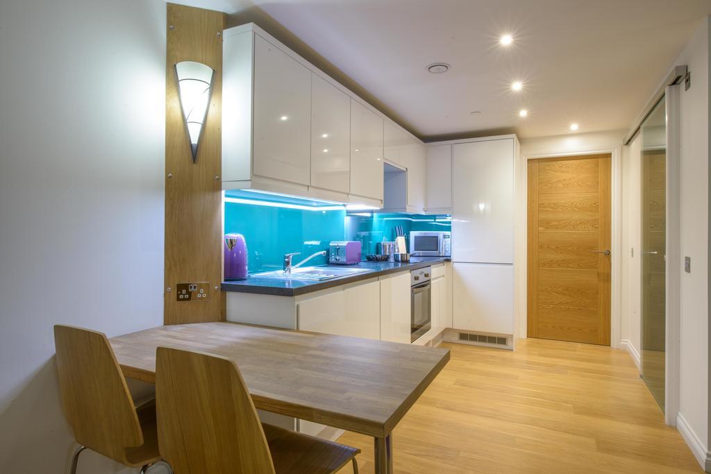 Zinn Apartments - City Centre แอเบอร์ดีน ภายนอก รูปภาพ