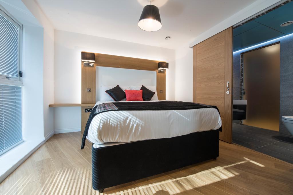 Zinn Apartments - City Centre แอเบอร์ดีน ภายนอก รูปภาพ
