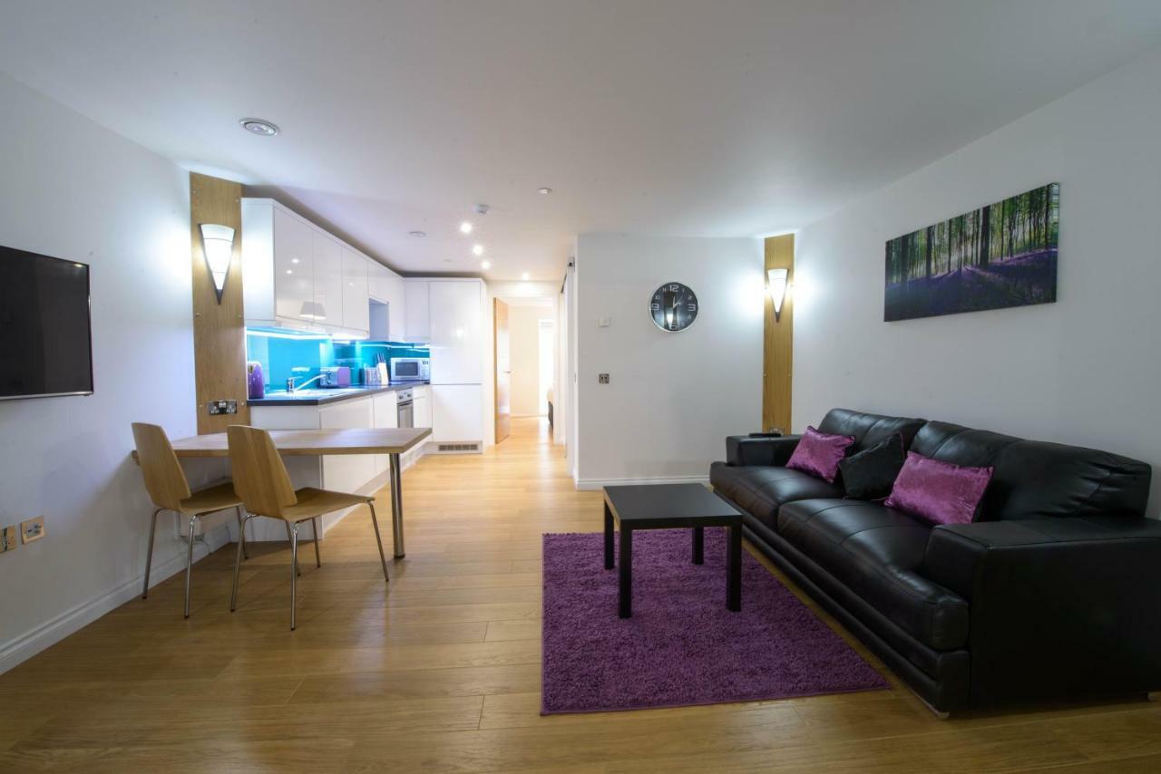 Zinn Apartments - City Centre แอเบอร์ดีน ภายนอก รูปภาพ